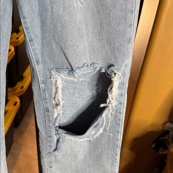 SHEIN EZwear Ripped Cutout Wide Leg Jeans Size 6 Light Wash Y2K Streetwear Denim - Picture 9 of 16